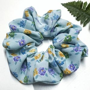8 for $15 * Small Light Blue Mini Floral Scrunchie